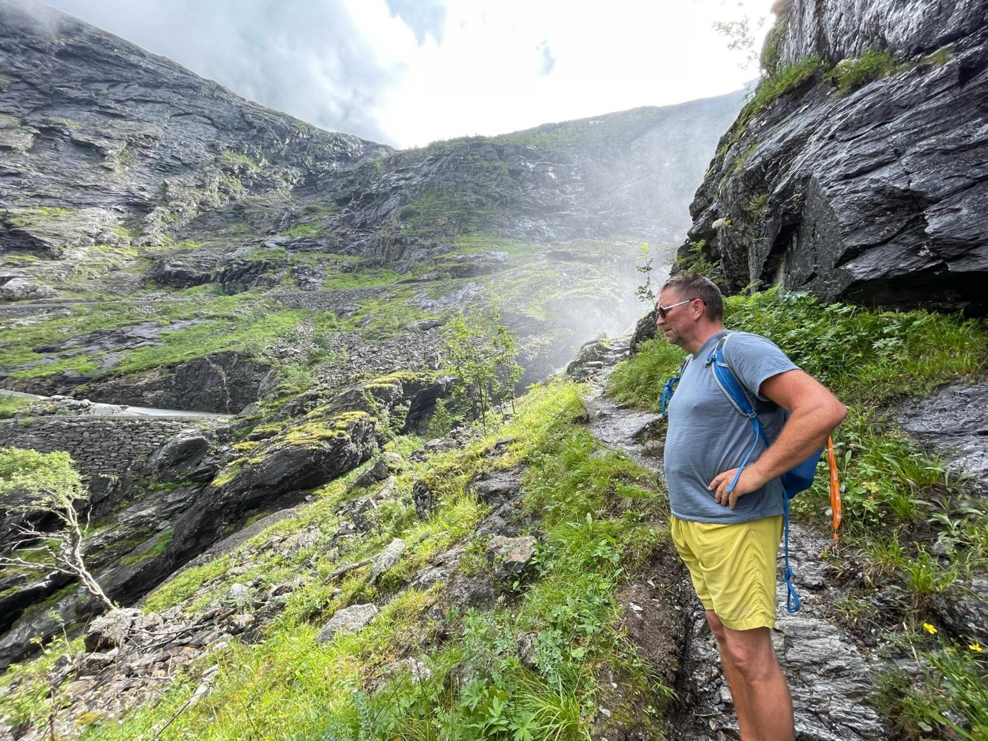Апартаменты Bakkebo Trollstigen Ондалснес Экстерьер фото